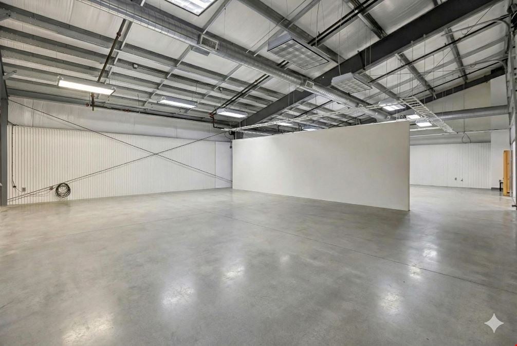 4400 Port Union Rd
