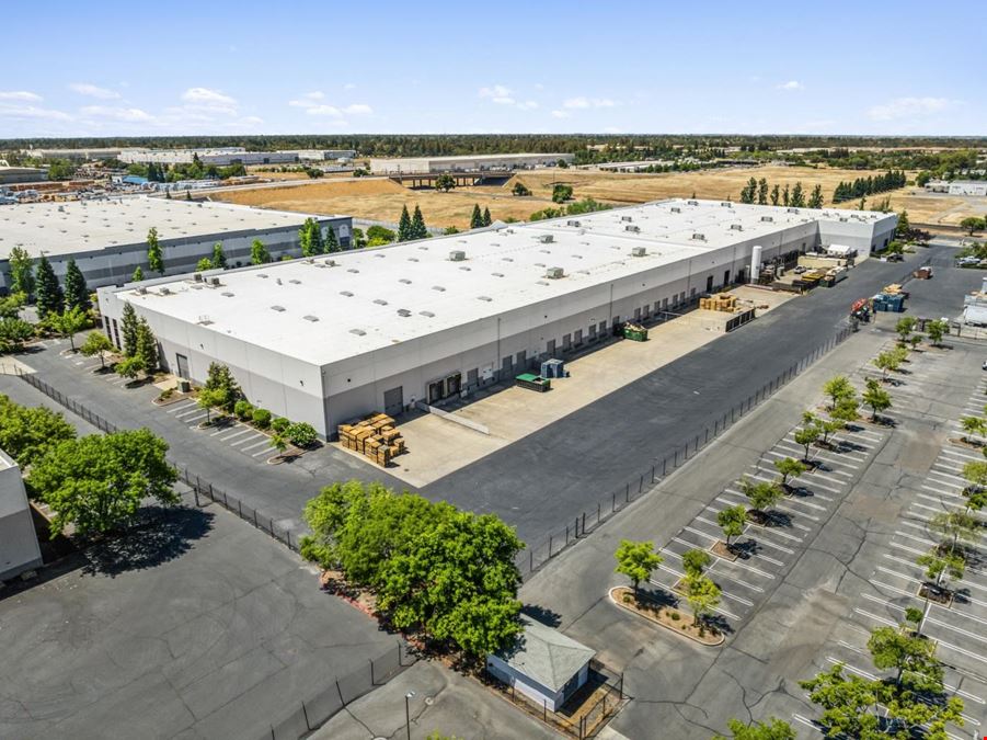 Sierra View Industrial Park Building 4