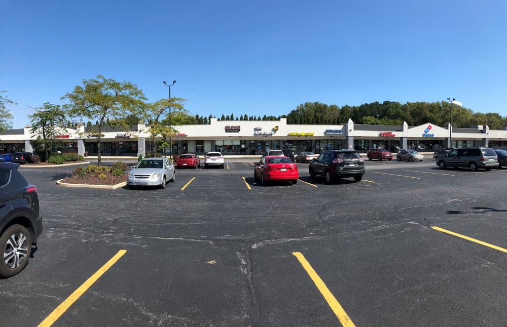 Lincoln Ridge Plaza