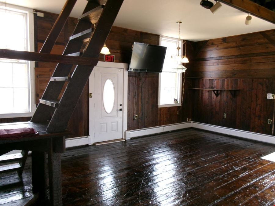 309 MAIN ST CROMWELL
