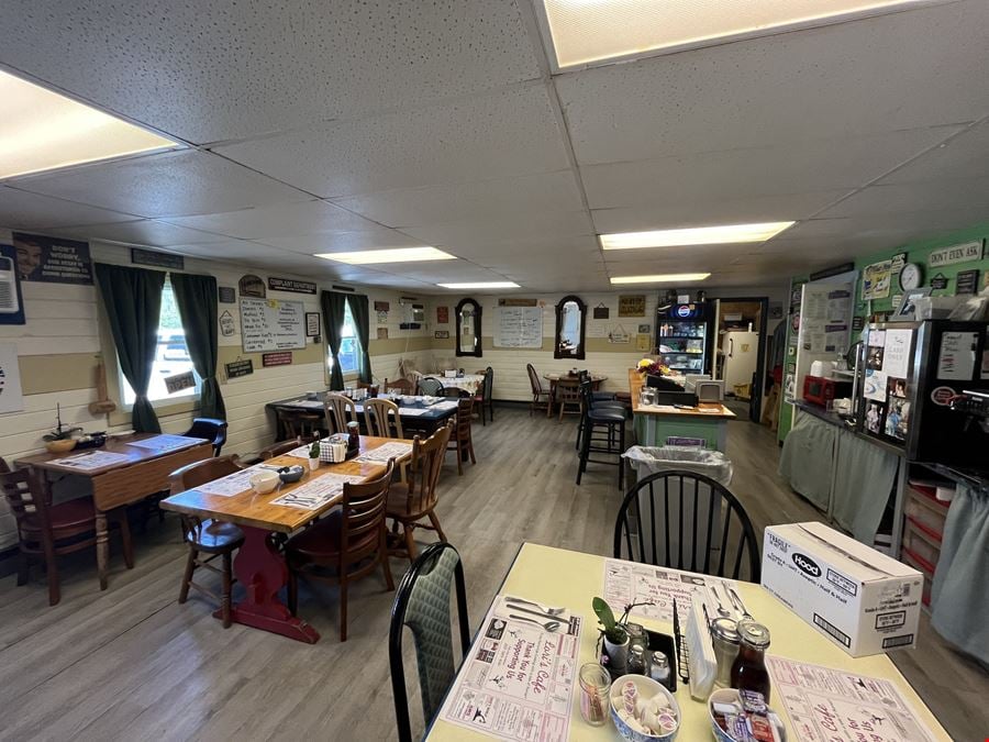 Multi-Tenant Commercial Investment Opportunity