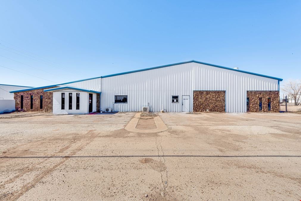 12,746 SF Shop/Office Near Hwy 385