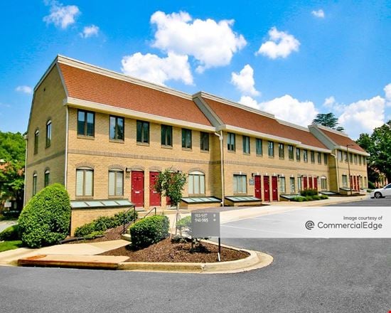 Preview of Office space for Rent at 911 Russell Avenue