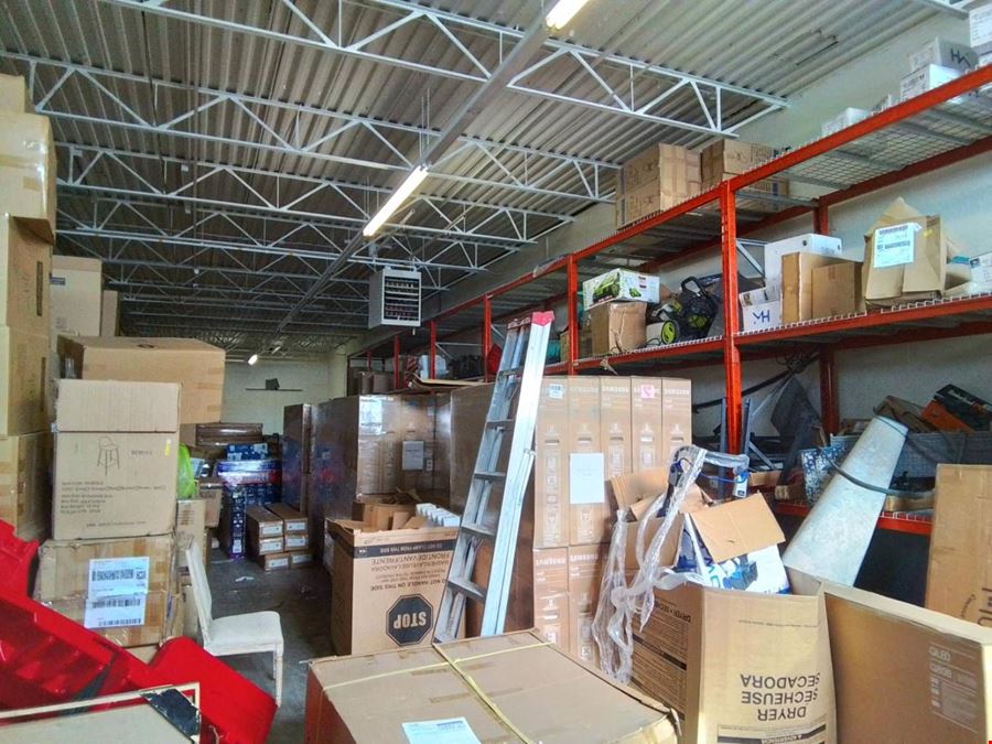 2,040 sqft shared industrial warehouse for rent in Mississauga
