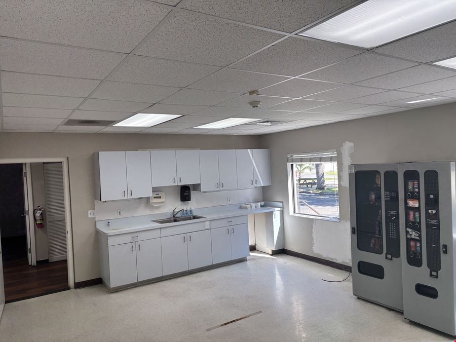 Medical Building on Large 2.24 Acre Parcel