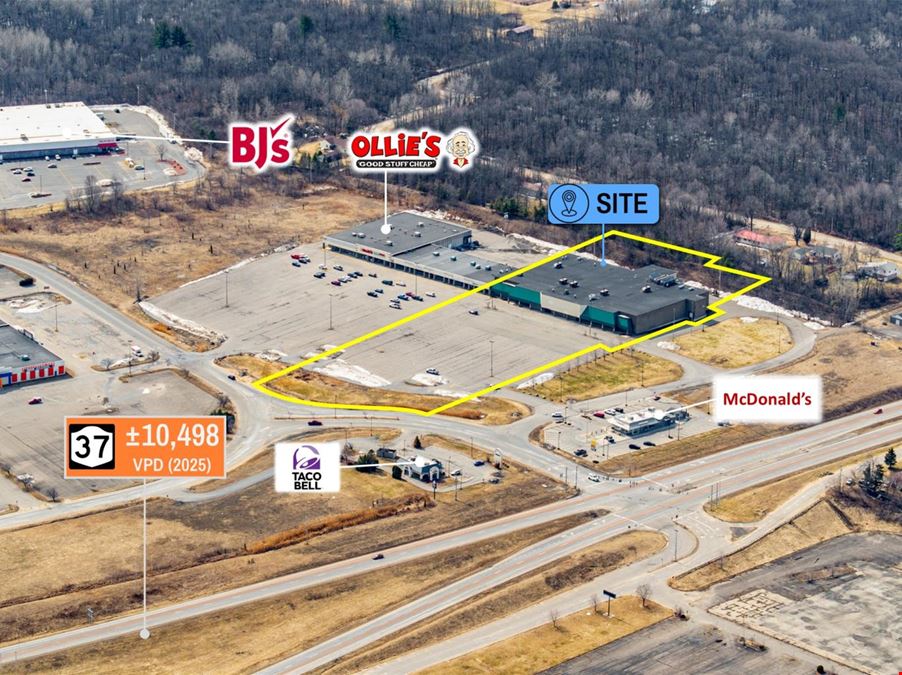 $1 Auction – Former Hannaford Supermarket Box | BJ’s and Ollie’s Anchored | 56,646 SF