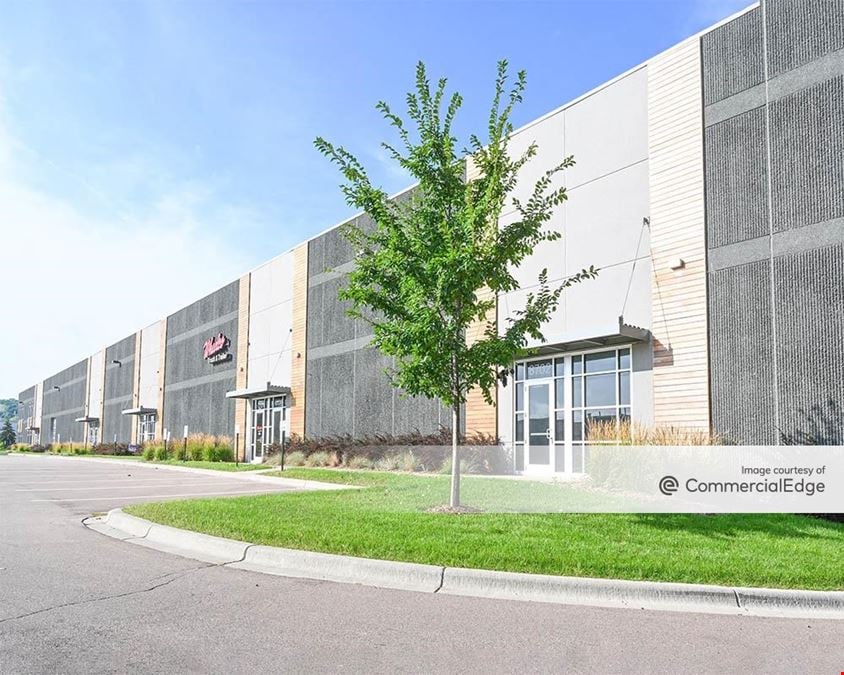 8720 Eagle Creek Pkwy