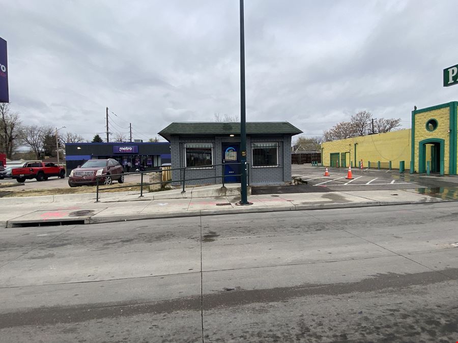 1015 Federal Blvd