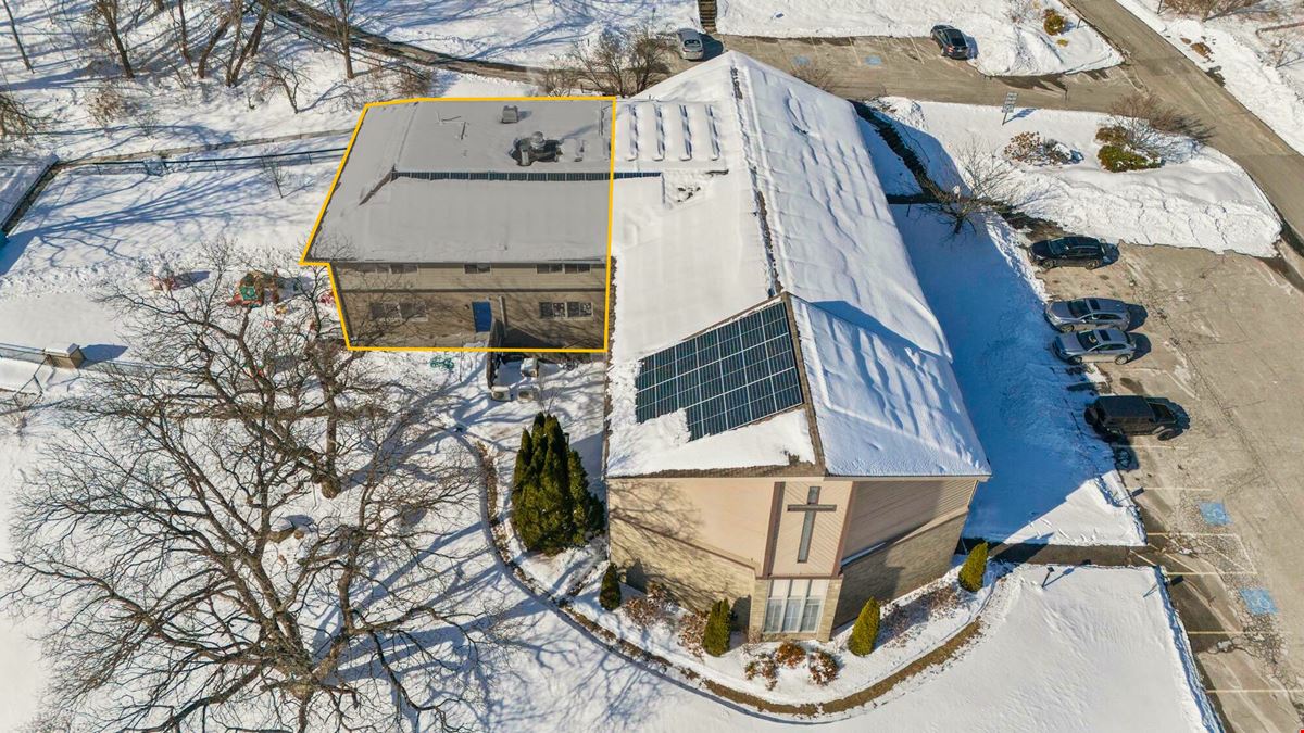 68 Danbury Rd