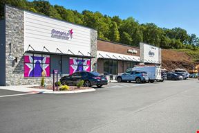 Plainville, CT - New Britain Avenue Retail Center