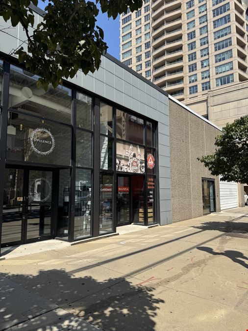 630 W Lake St