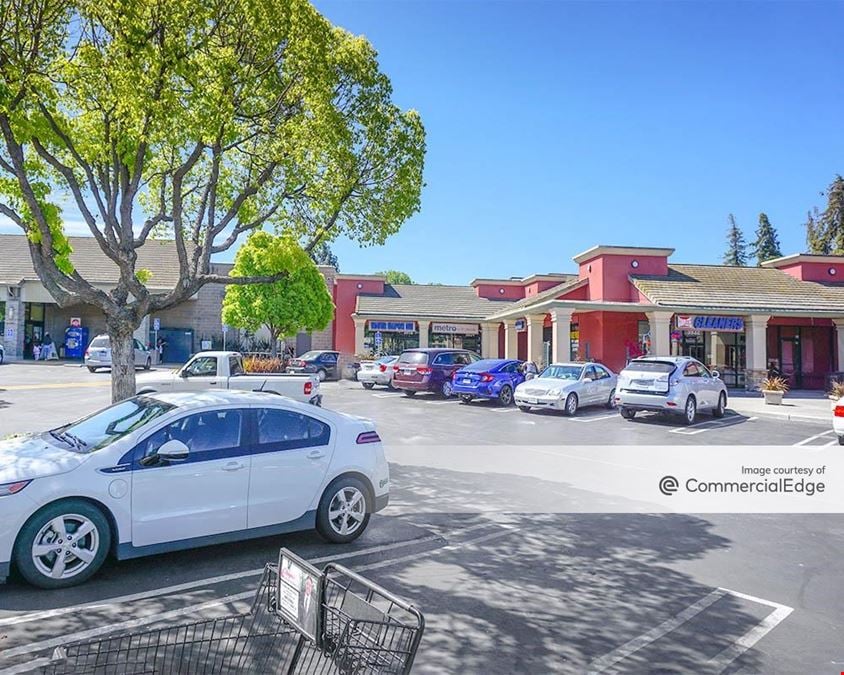 Irvington Plaza - Safeway