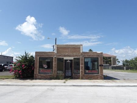 Preview of Retail space for Sale at 313 E Maxan St