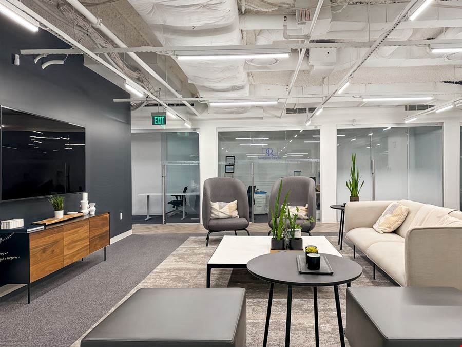 Spaces - Washington - 800 Maine Avenue