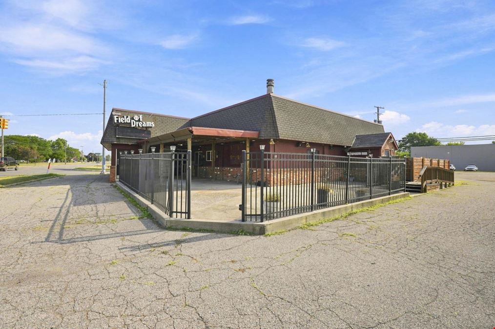 1090 Rochester Rd