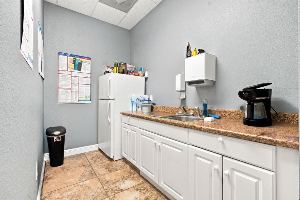 6381-6391 Corporate Park Cir