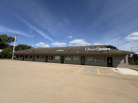 Preview of Retail space for Rent at 420 N Fourth St