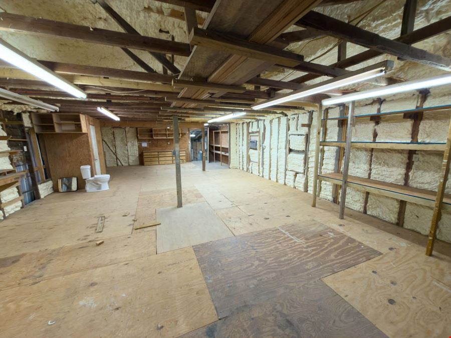 HC/LI Zoned Warehouse Near Downtown Pensacola