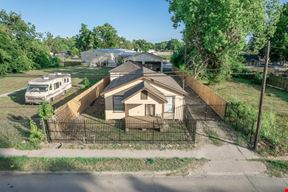 1051 W Little York Rd, Houston, TX 77091