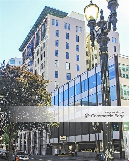 Historic US National Bank Block