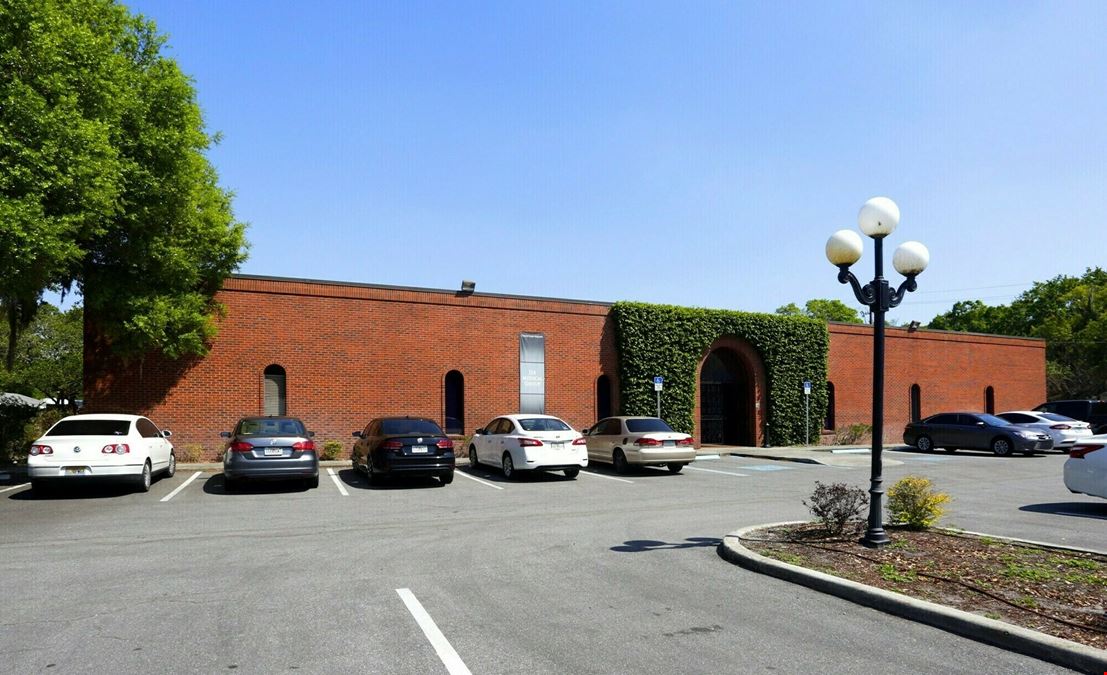Courtyard Square