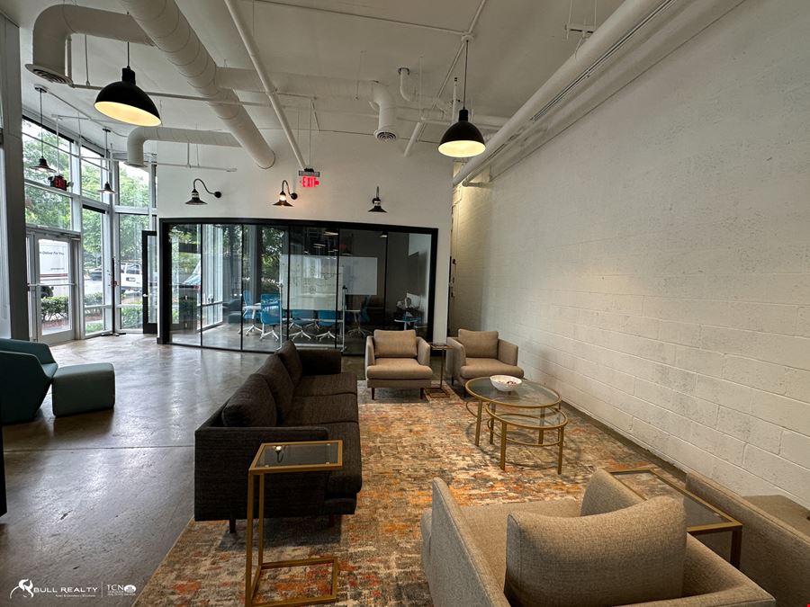 Retail / Office Condo in Downtown Chamblee | ±2,455 SF
