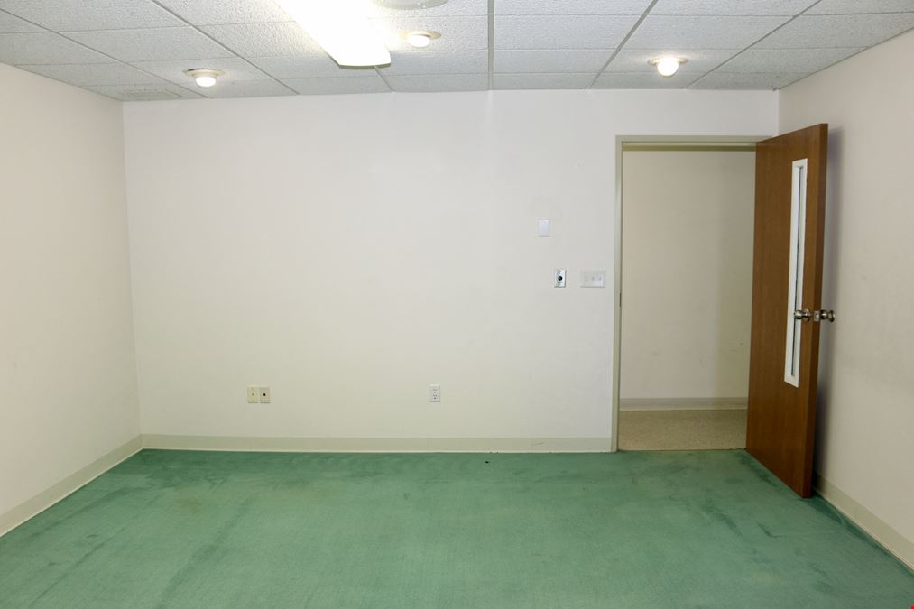1821 Austin Street Suite M