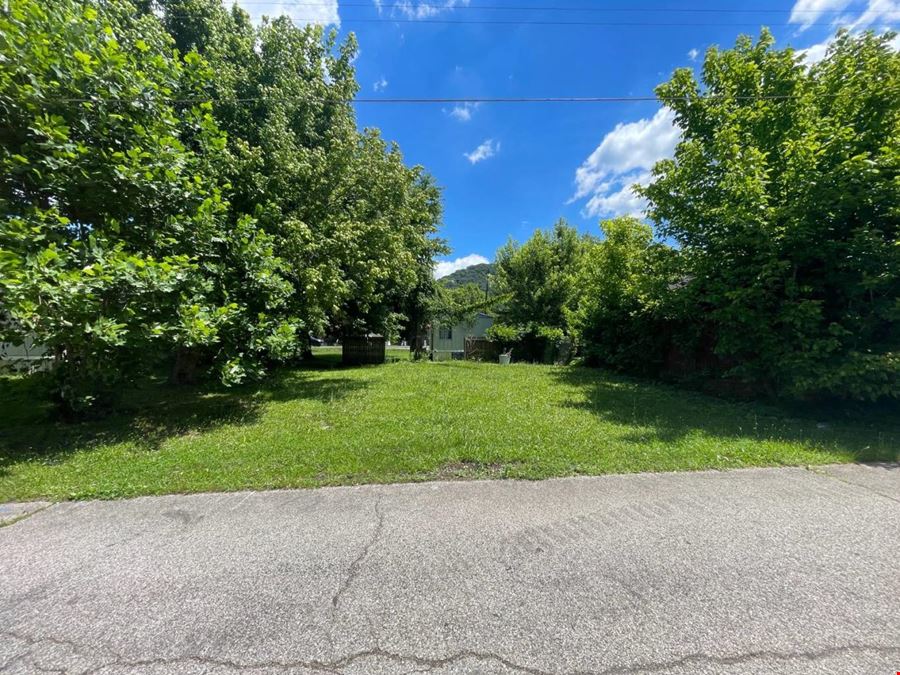 12205-12219 MacCorkle Avenue