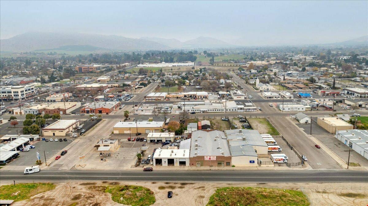 ±10,350 SF Commercial Building in Porterville, CA