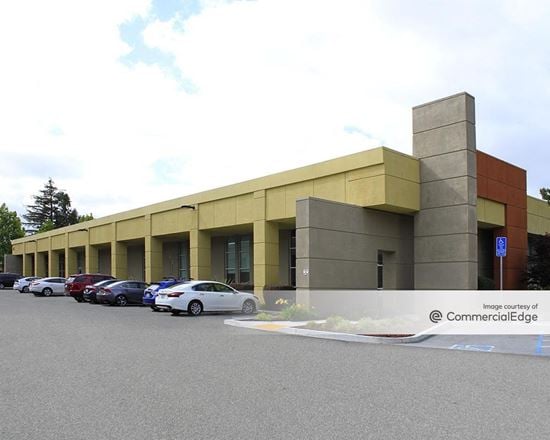 Preview of Industrial space for Rent at 815 Middlefield Rd, E.