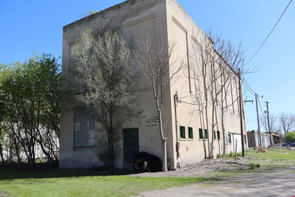 700 Marquette Avenue