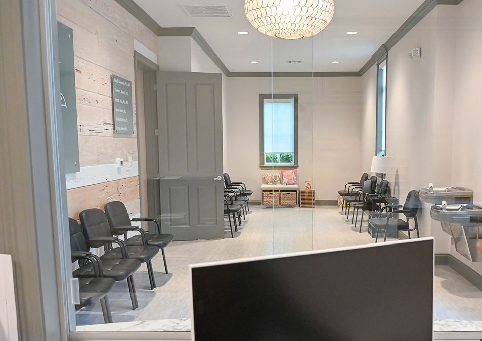 3312 Kaliste Saloom - Premiere Medical Office
