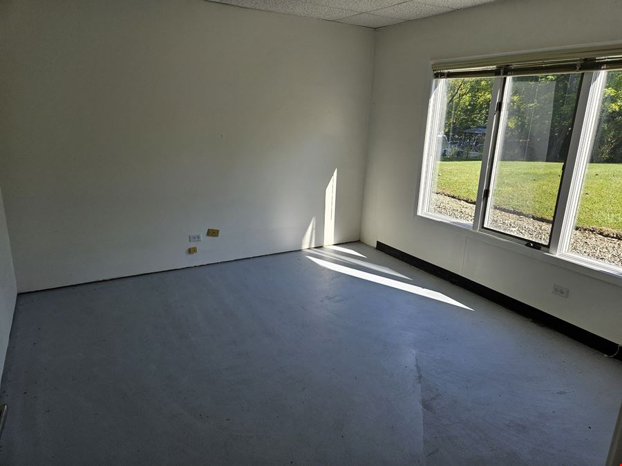 Office Space on 143rd St