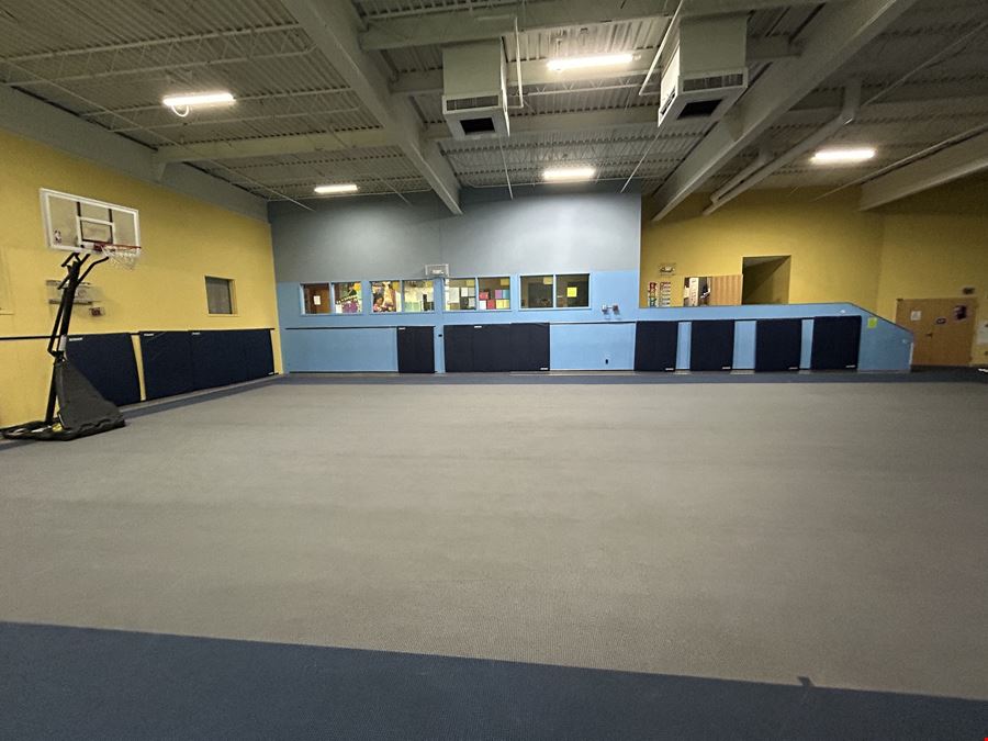 School for Lease in North Minneapolis