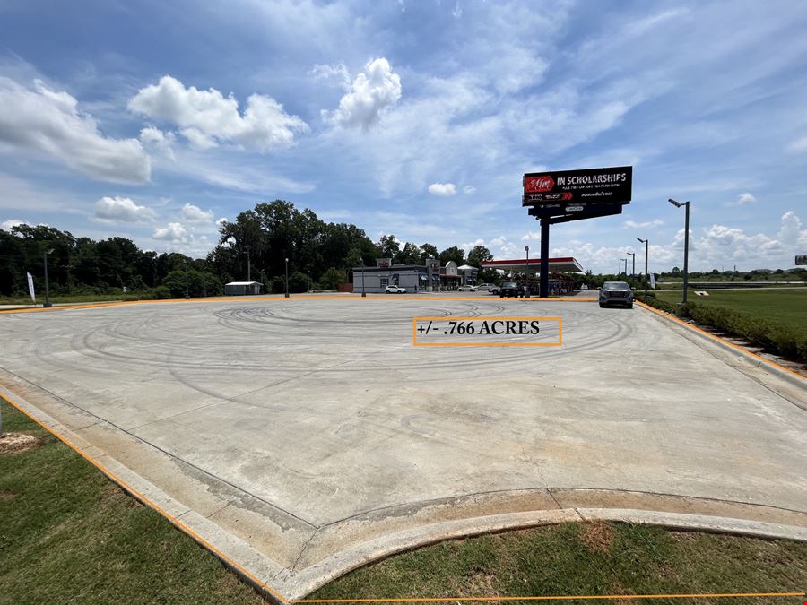 Key Intersection - Chantilly Parkway/Eastchase Parkway