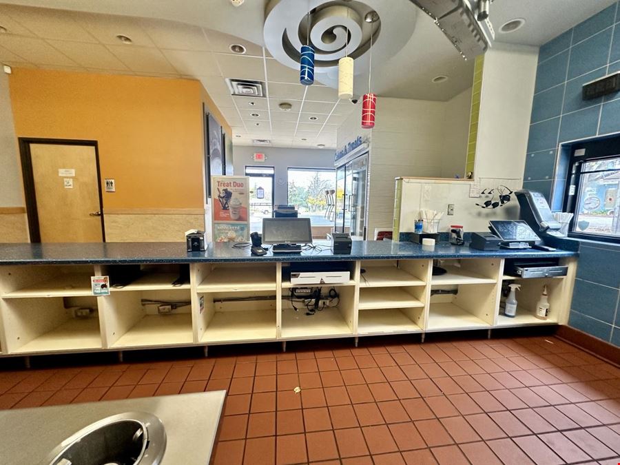 Retail Drive Through on Saginaw Hwy Lansing