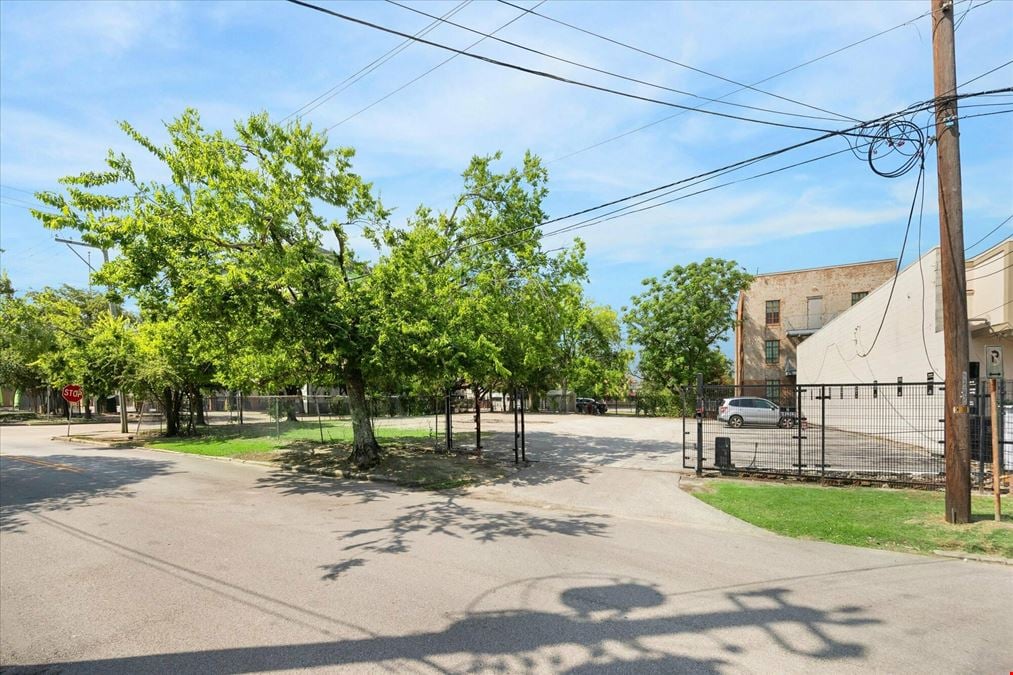 +/- 0.52 Acres San Jacinto St.