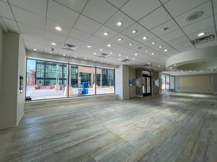 Iconic Retail Space in the Kahler Grand