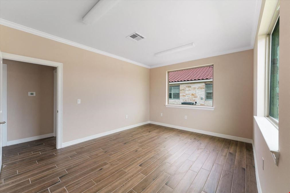 2743 Smith Ranch Rd