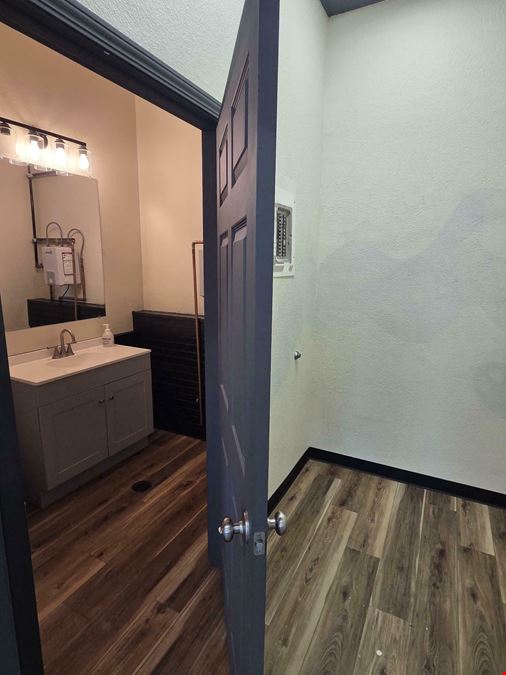 Wasilla Retail Space for Lease | 1,250 SF