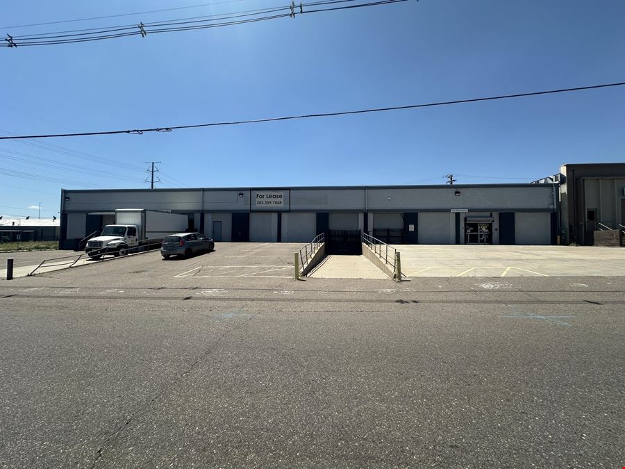 4825 Broadway