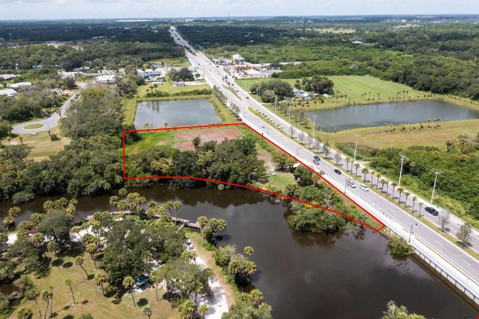 2083 W Midway Road, Fort Pierce, FL, 34981