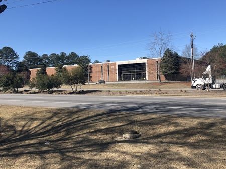 Preview of Industrial space for Rent at 5475 Fulton Industrial Blvd
