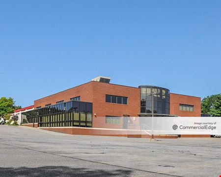 Preview of commercial space at 900 West Shore Road