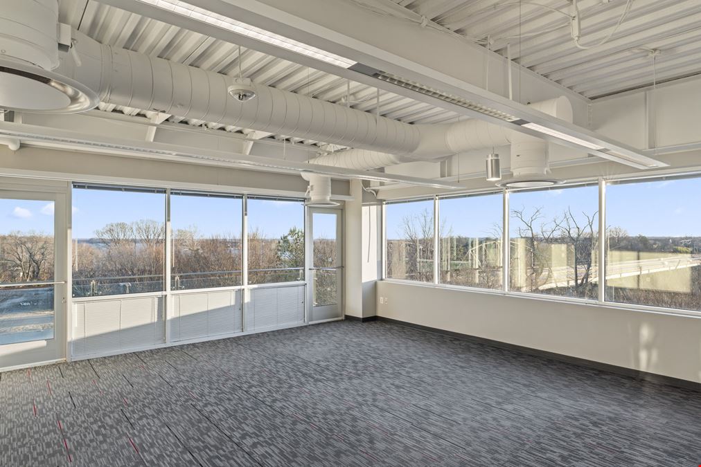 Gunston Commerce Center Leasing Opportunity