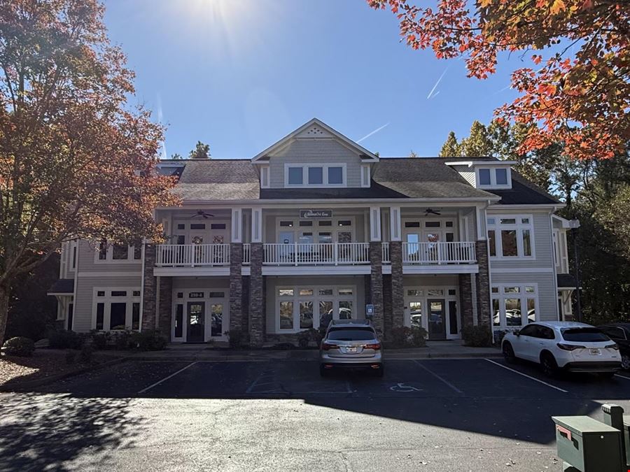 1792 Woodstock Rd, Bld 200