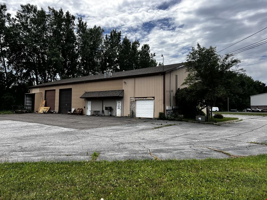 FOR SALE: WAREHOUSE &OFFICE   SIGNIFICANTLY REDUCED!! MOTIVATED! MUST SELL!