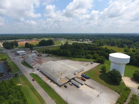 Preview of Industrial space for Sale at 15894 Lucas Ferry Road