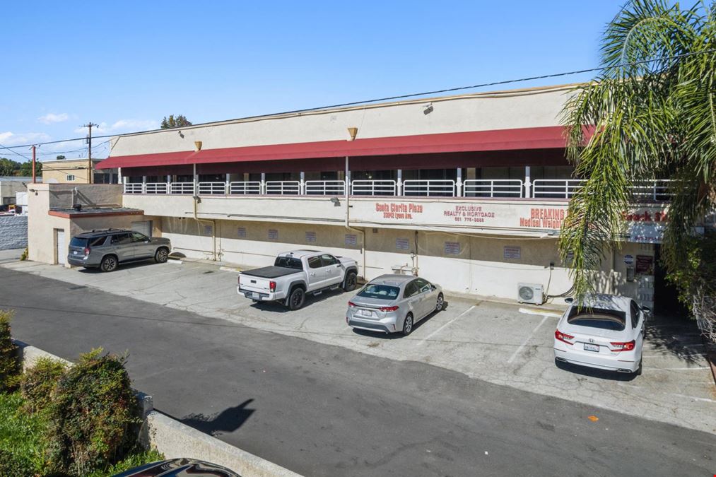 Santa Clarita Plaza