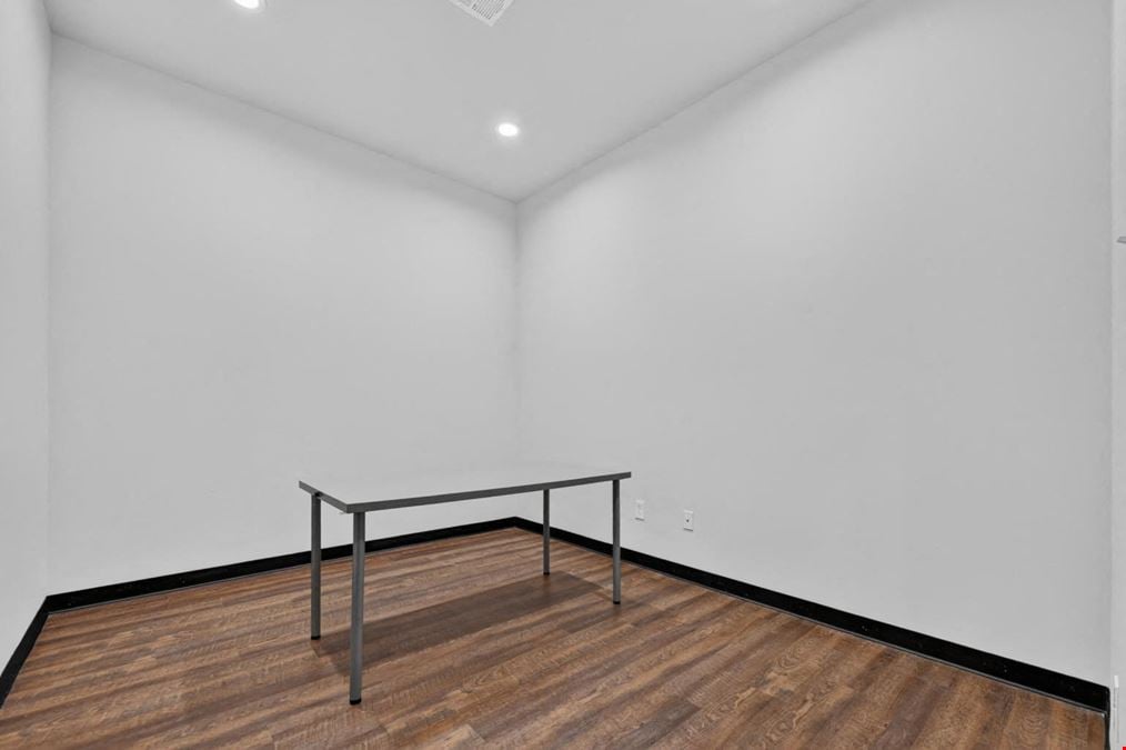 McKinney Office Condo for Sale ±1,450 SF